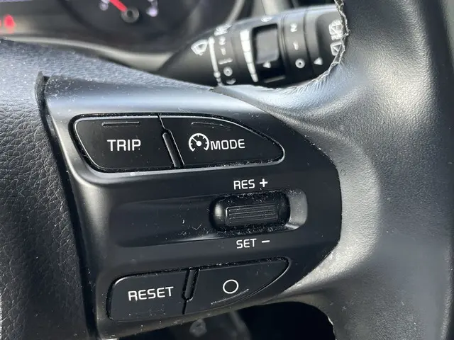 Kia Stonic 1.0 T-GDi DynamicLine 2019 Benzine 21