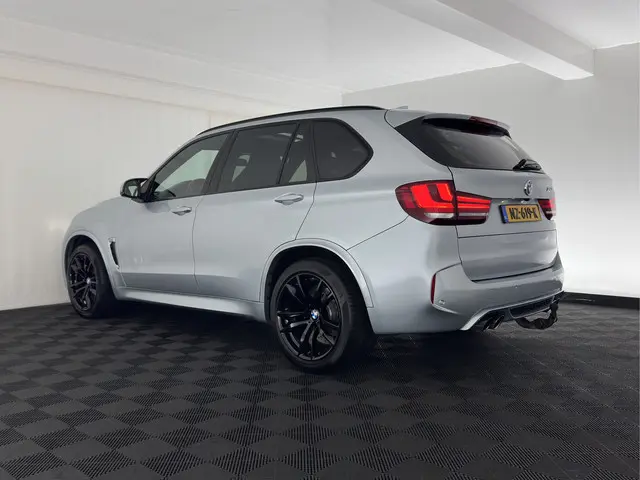 BMW X5 M 2016 Benzine 4