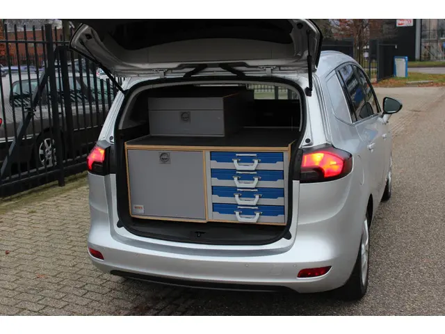 Opel Zafira tourer 1.6 CDTI Grijs Kenteken! 2018 Diesel 11
