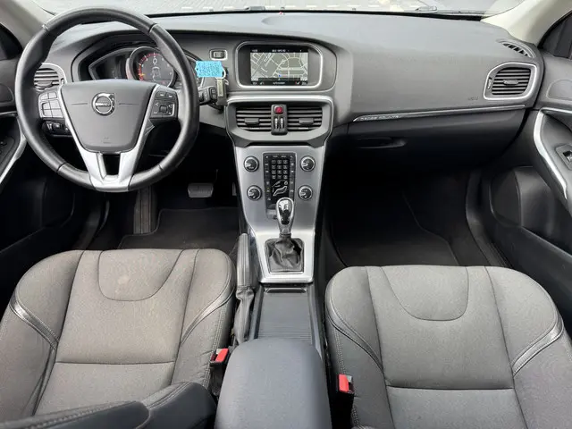 Volvo V40 Cross Country 1.5 T3 Nordic+ 2016 Benzine 14