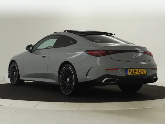 Mercedes-Benz CLE Coupé 200 AMG 2024 Hybride Benzine 20