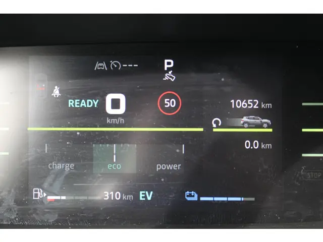 Dacia Duster 1.6 Hybrid 140 Journey 2025 Hybride Benzine 4