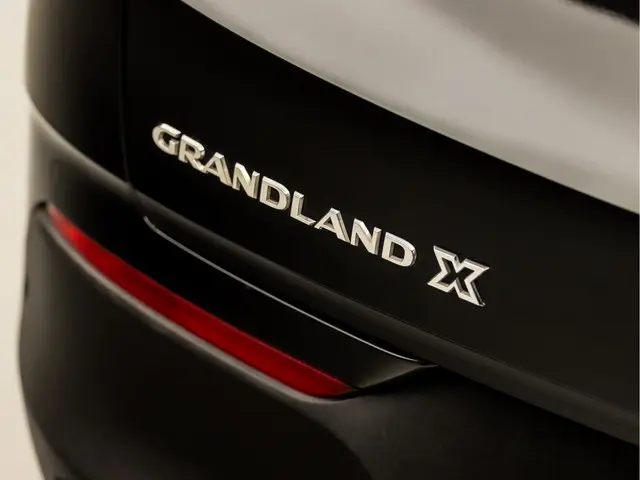 Opel Grandland X 1.2 Turbo Ultimate Sport 2018 Benzine 29