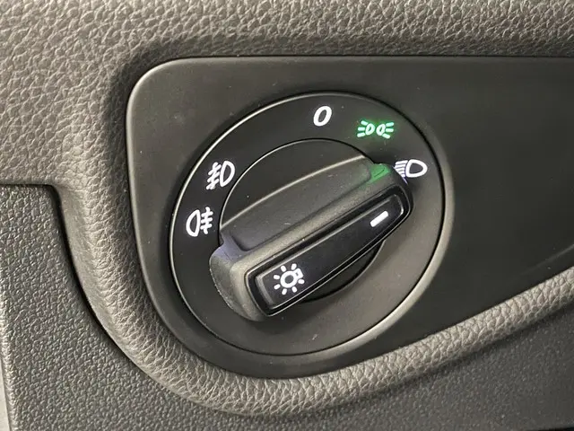Volkswagen Touran 1.6 TDI SCR Comfortline 7p 2018 Diesel 24