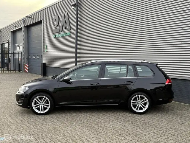 Volkswagen Golf Variant 2.0 TDI Highline 2015 Diesel 4