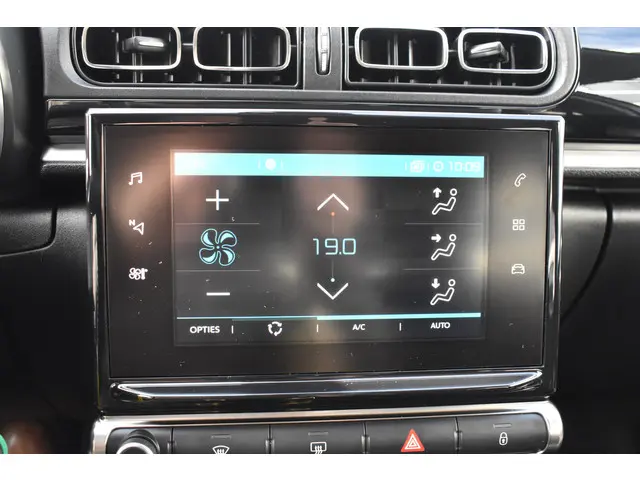 Citroën C3 PureTech 110 S&S Shine 2018 Benzine 11