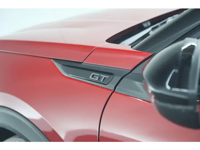 Peugeot 2008 PureTech 130 EAT8 GT 2024 Benzine 22