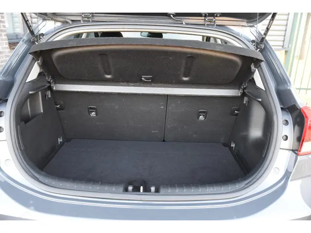 Kia Rio 1.2 Vision 2022 Benzine 30