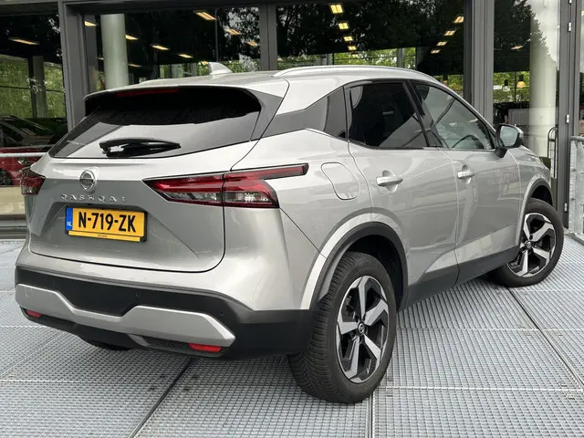 Nissan QASHQAI 1.3 MHEV Xtronic N-Connecta 2022 Benzine 2