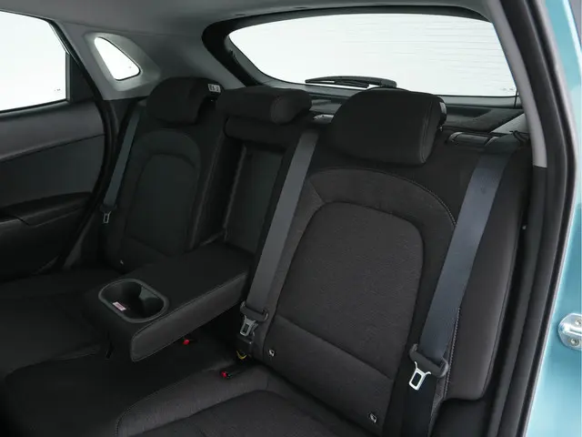 Hyundai Kona EV Comfort 39 kWh 2020 Elektrisch 24