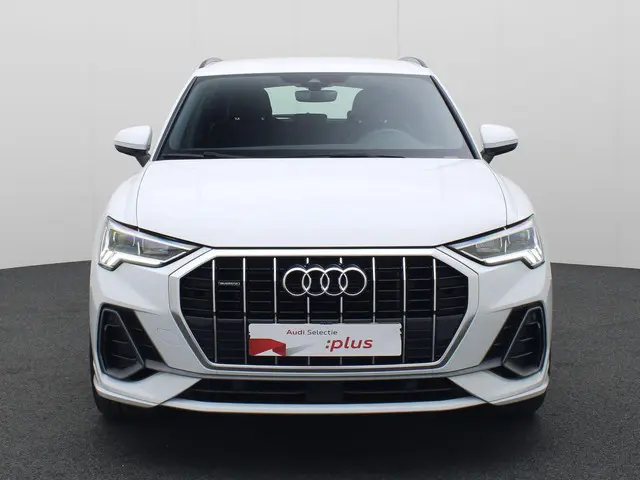 Audi Q3 40 TFSI 190pk quattro S Line 2022 Benzine 26