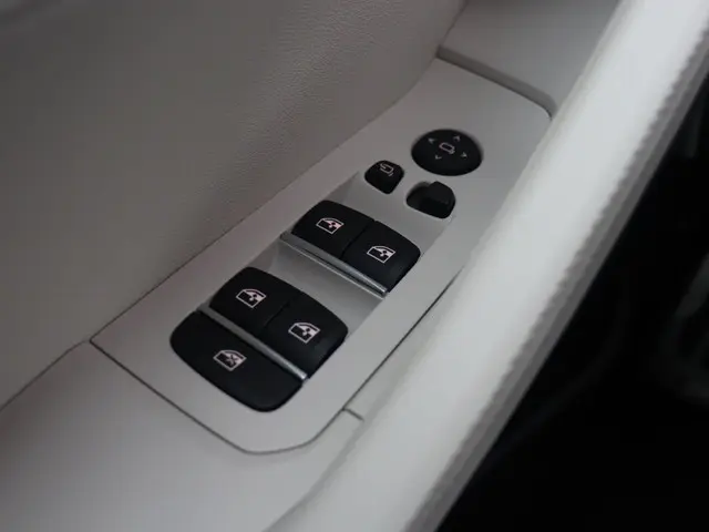 BMW X6 xDrive40i 2022 Benzine 37