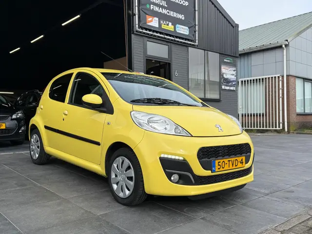 Peugeot 107 1.0 Active|APK|NAP|Airco|Elek. Ramen 2012 Benzine 12