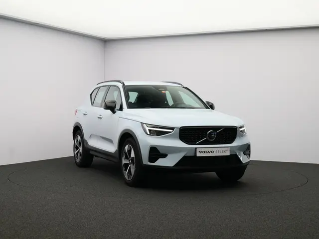 Volvo XC40 2.0 B4 Plus Dark 2025 Benzine 34