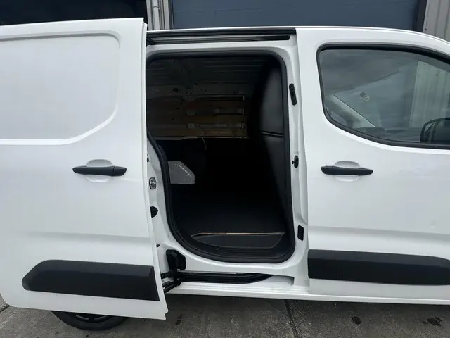 Opel Combo 1.5D L1H1 Edition 2019 Diesel 21