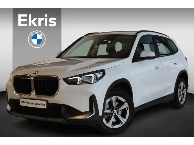 BMW X1 sDrive18i 2022 Benzine