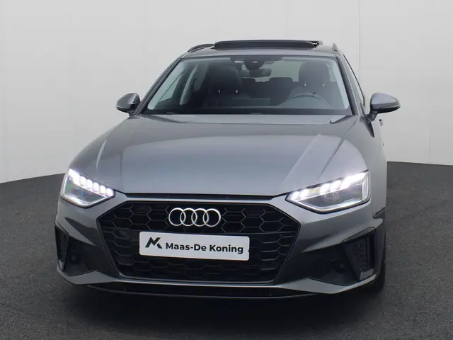 Audi A4 Avant 35 TFSI/150PK S Line 2021 Benzine 31