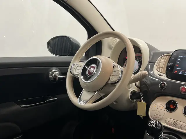 Fiat 500 1.0 Hybrid Lounge 2020 Hybride Benzine 32