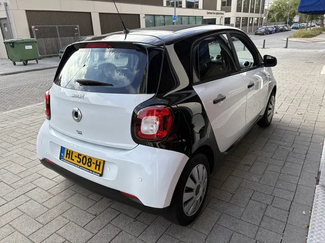 Smart Forfour 1.0 Pure 2015 Benzine 5