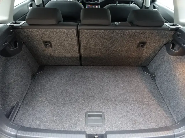 Volkswagen Polo 1.0 TSI Highline- 2018 Benzine 25