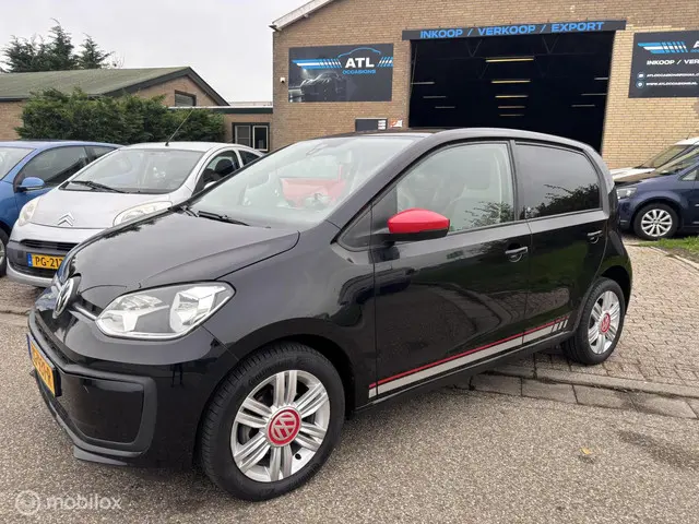 Volkswagen up! 1.0 BMT high up! 2019 Benzine 4