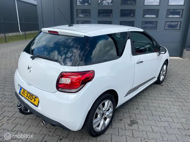 DS DS 3 1.2 PureTech So Chic 2015 Benzine 4
