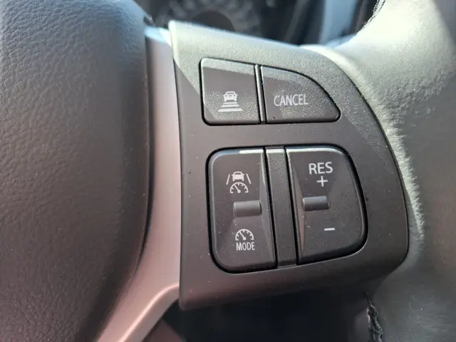 Suzuki S-Cross 1.5 Hybrid Style 2025 Hybride Benzine 10