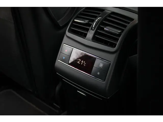 Mercedes-Benz E-Klasse Estate AMG 63 4MATIC 2014 Benzine 28