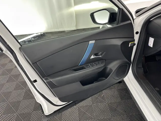 Citroën ë-C4 Shine 50 kWh [ 3-Fase ] 2021 Elektrisch 26
