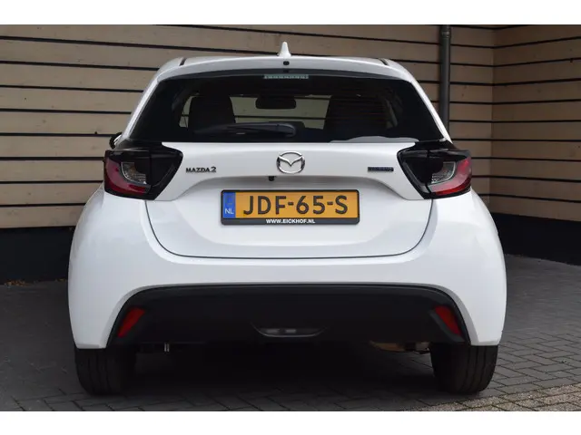 Mazda 2 Hybrid 1.5 Prime-line 2024 Hybride Benzine 6