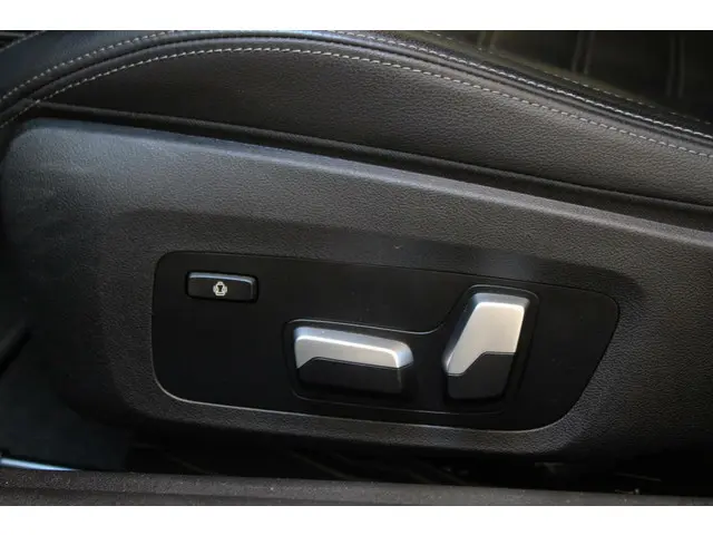 BMW 4 Serie Coupé 430i High Executive 2023 Benzine 30
