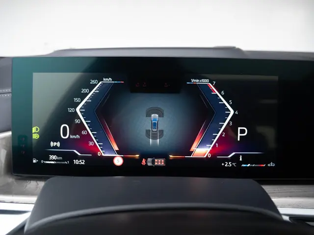 BMW X7 M60i xDrive 2023 Benzine 51