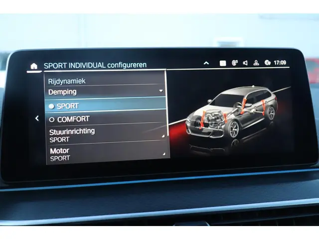 BMW 5 Serie Touring 530e M-Sport 2024 Hybride Benzine 28