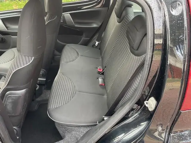 Peugeot 107 1.0 Active 2013 Benzine 12