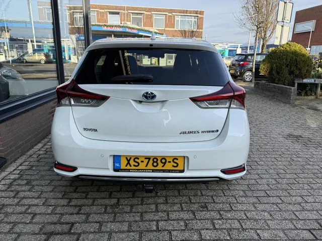 Toyota Auris 1.8 Hybrid Lease Pro 2016 Hybride Benzine 5