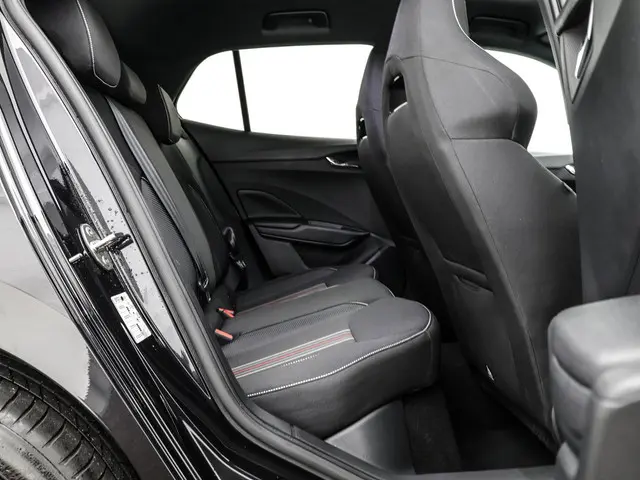 Škoda Fabia 1.0 TSI 115pk DSG Monte Carlo 2025 Benzine 13