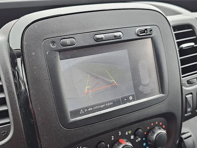 Opel Vivaro 1.6 2019 Diesel 14