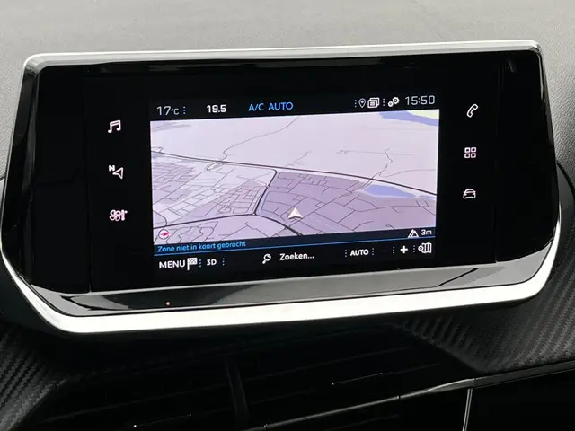 Peugeot 208 1.2 PureTech Allure 2023 Benzine 12