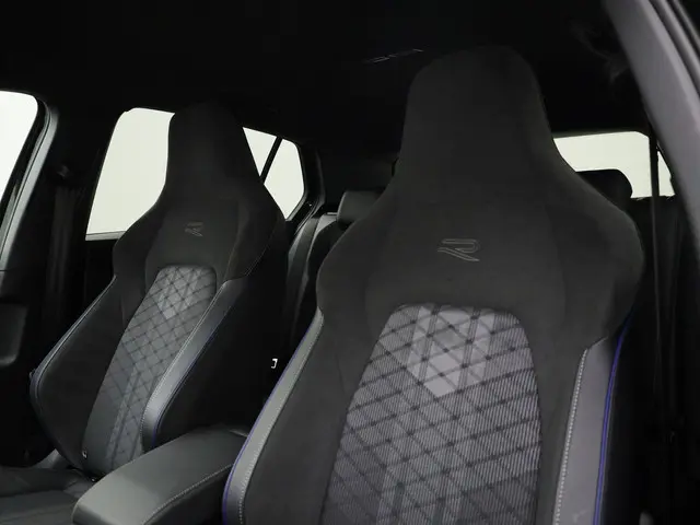 Volkswagen Golf 1.5e TSI 150PK R-Line DSG 2024 Benzine 5