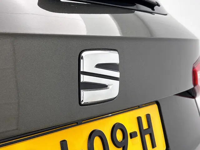 SEAT Arona 1.0 TSI AUTOM. Style Connect 2024 Benzine 19