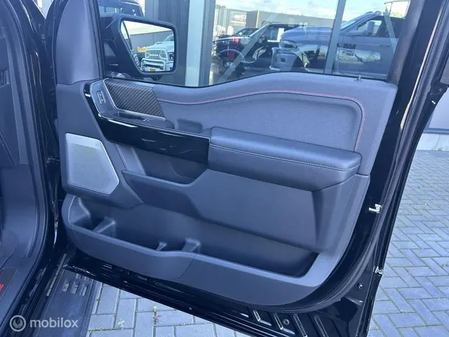 Ford F-150 USA Raptor R 5.2 Supercharged 2024 Benzine 34