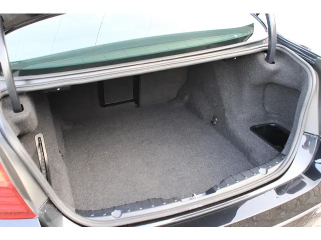 BMW 5 Serie 520i Executive 2014 Benzine 32