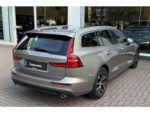Volvo V60 2.0 B4 Business Pro 2021 Benzine 19