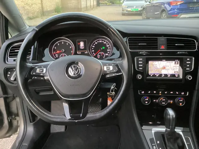 Volkswagen Golf 1.4 TSI Highline 2014 Benzine 17