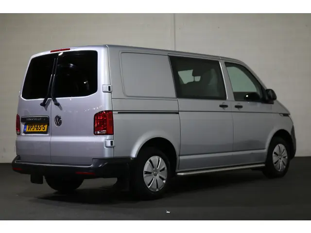 Volkswagen Transporter 2.0 TDI L1 H1 Airco 2022 Diesel 7