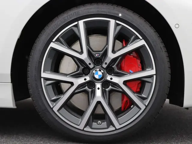 BMW 1 Serie 5-deurs 118i 2024 Benzine 23