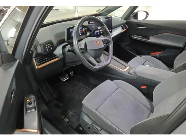 CUPRA Born Copper Edition One 62 kWh 2021 Elektrisch 7