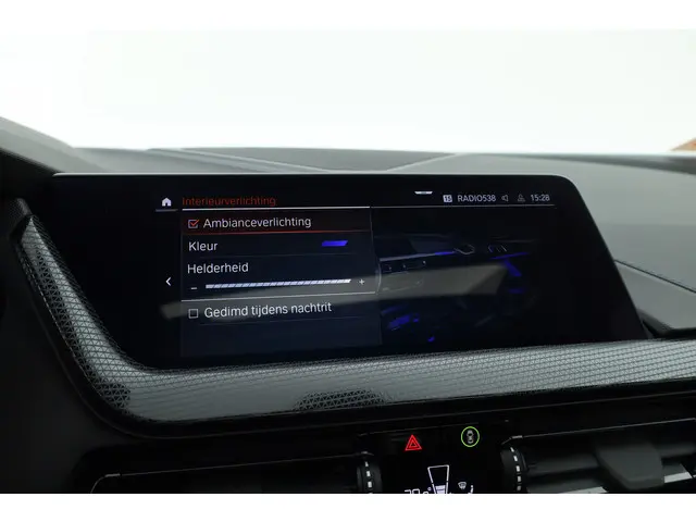 BMW 1 Serie 118i M-Sport Pro - Orig. NL 2024 Benzine 28