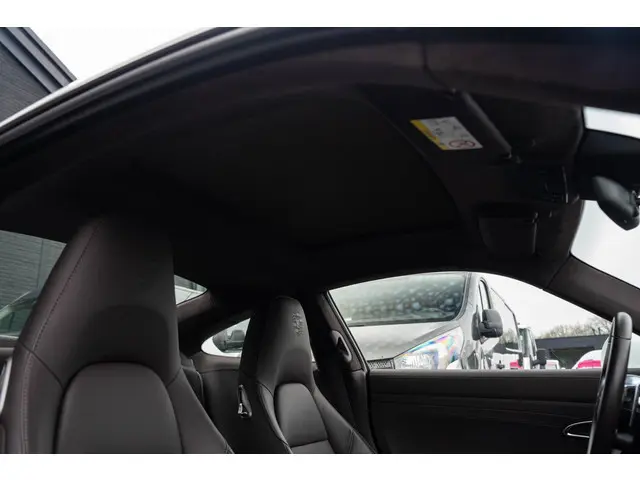Porsche 911 3.0 Carrera S 2017 Benzine 69