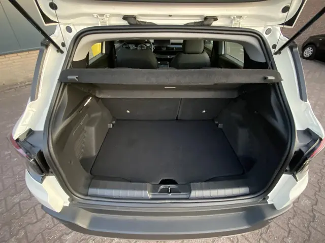 Jeep Avenger Longitude 54 kWh 2024 Elektrisch 7